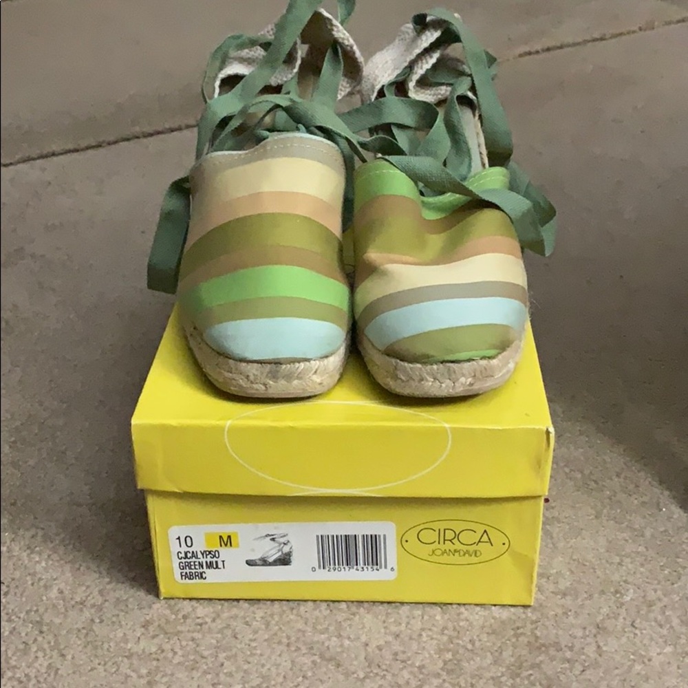 CJ Calypso Green Mult Fabric Wedges